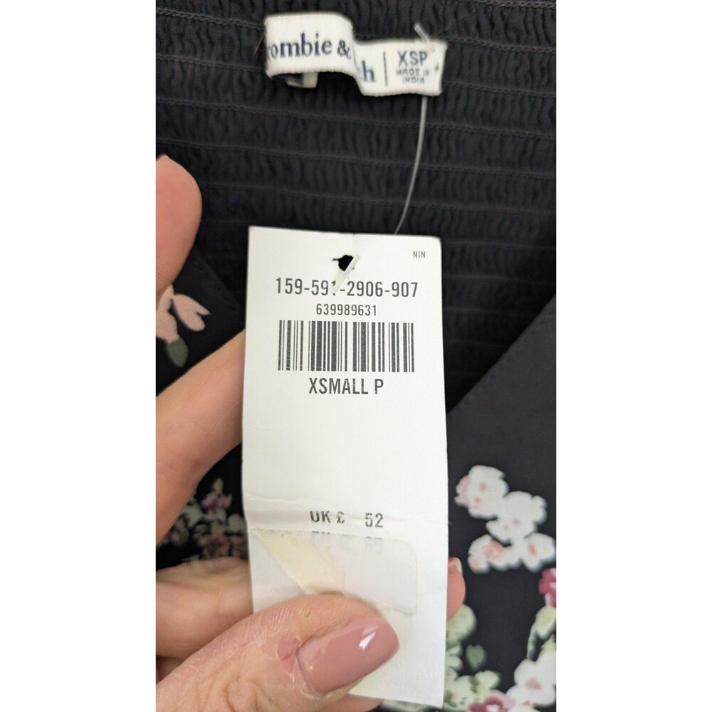 Abercrombie & Fitch XSP Dark Floral V-Neck Babydoll Coquette Mini Dress Smocked - Picture 4 of 16